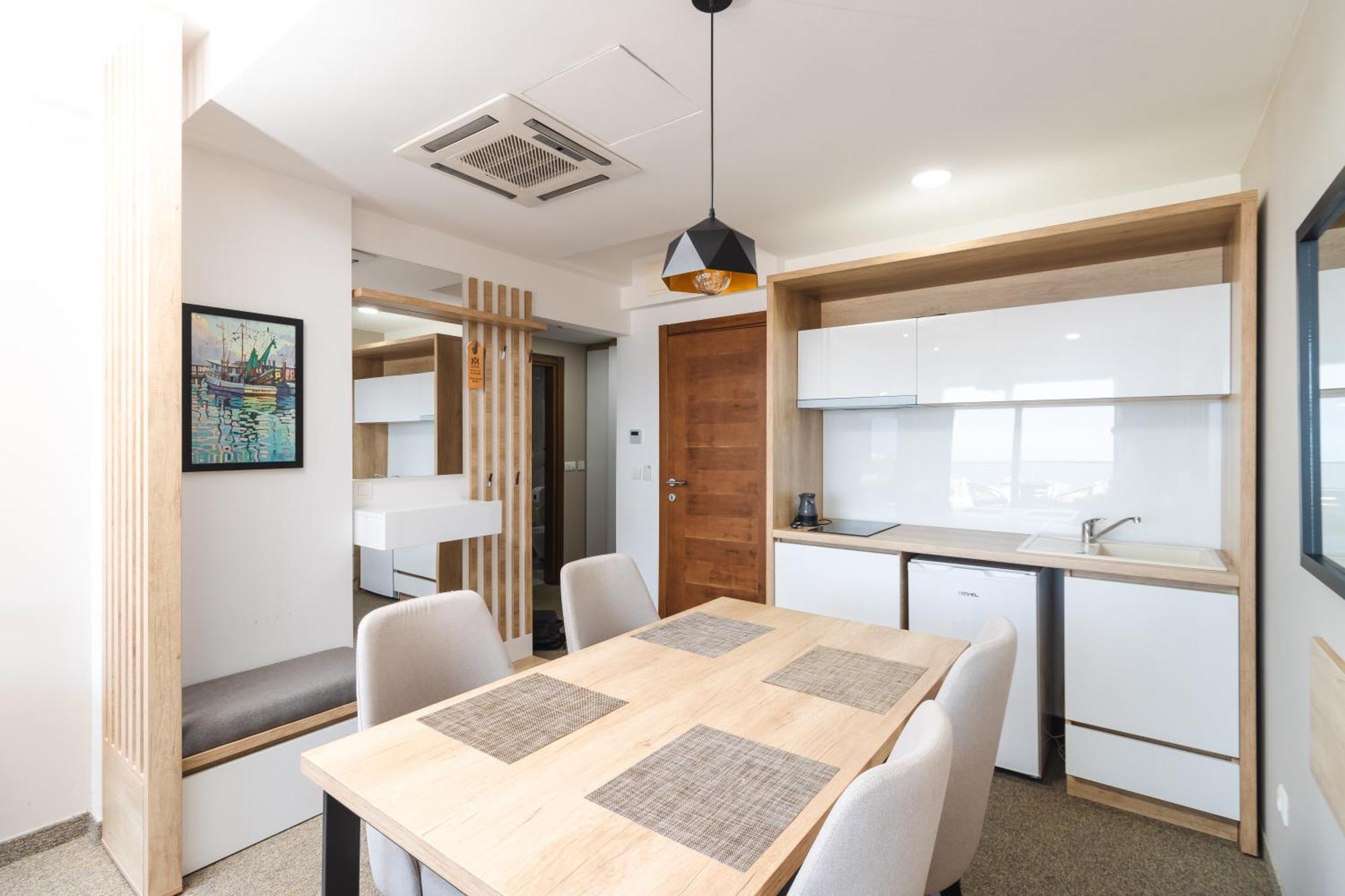 Lux Hotel M 多布拉沃达 外观 照片