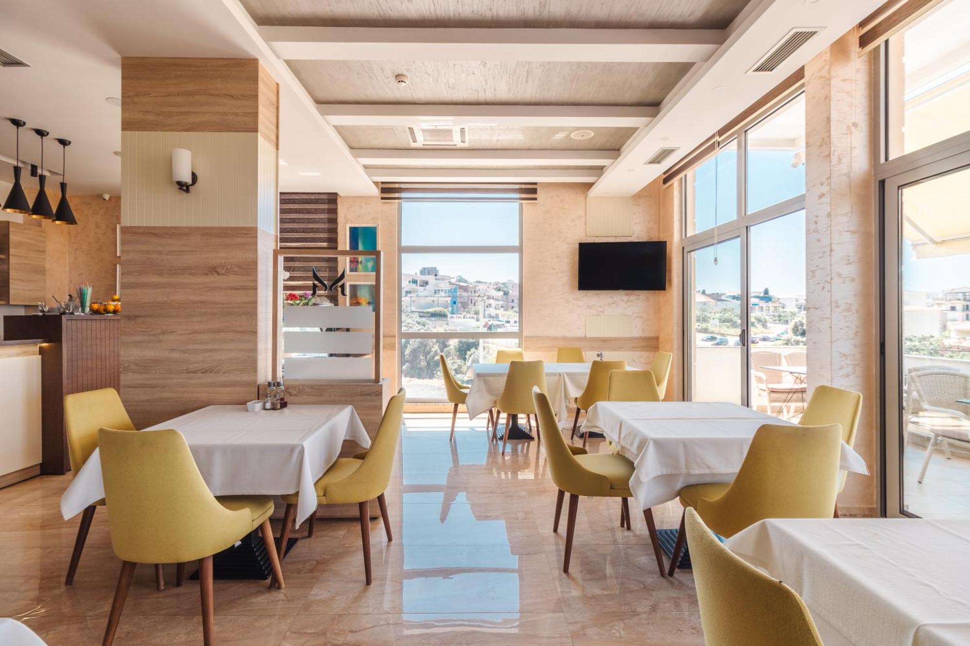 Lux Hotel M 多布拉沃达 外观 照片
